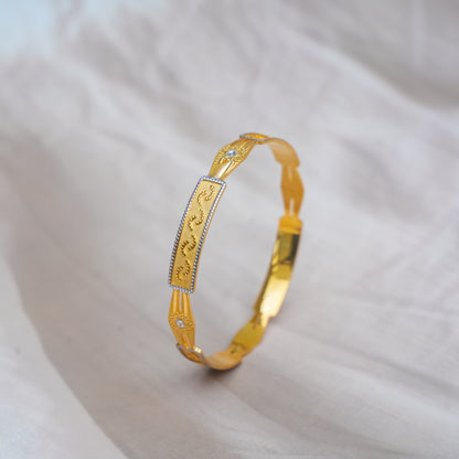 Regal Radiance Gold Bangles Set